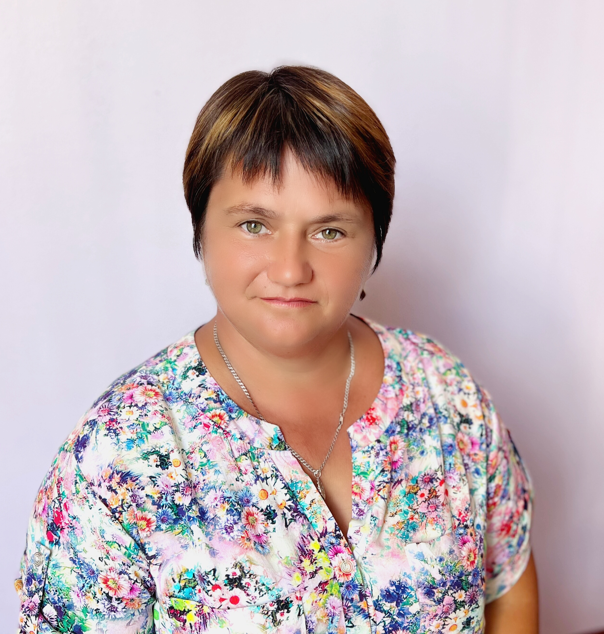 Гребенец Елена Серафимовна.